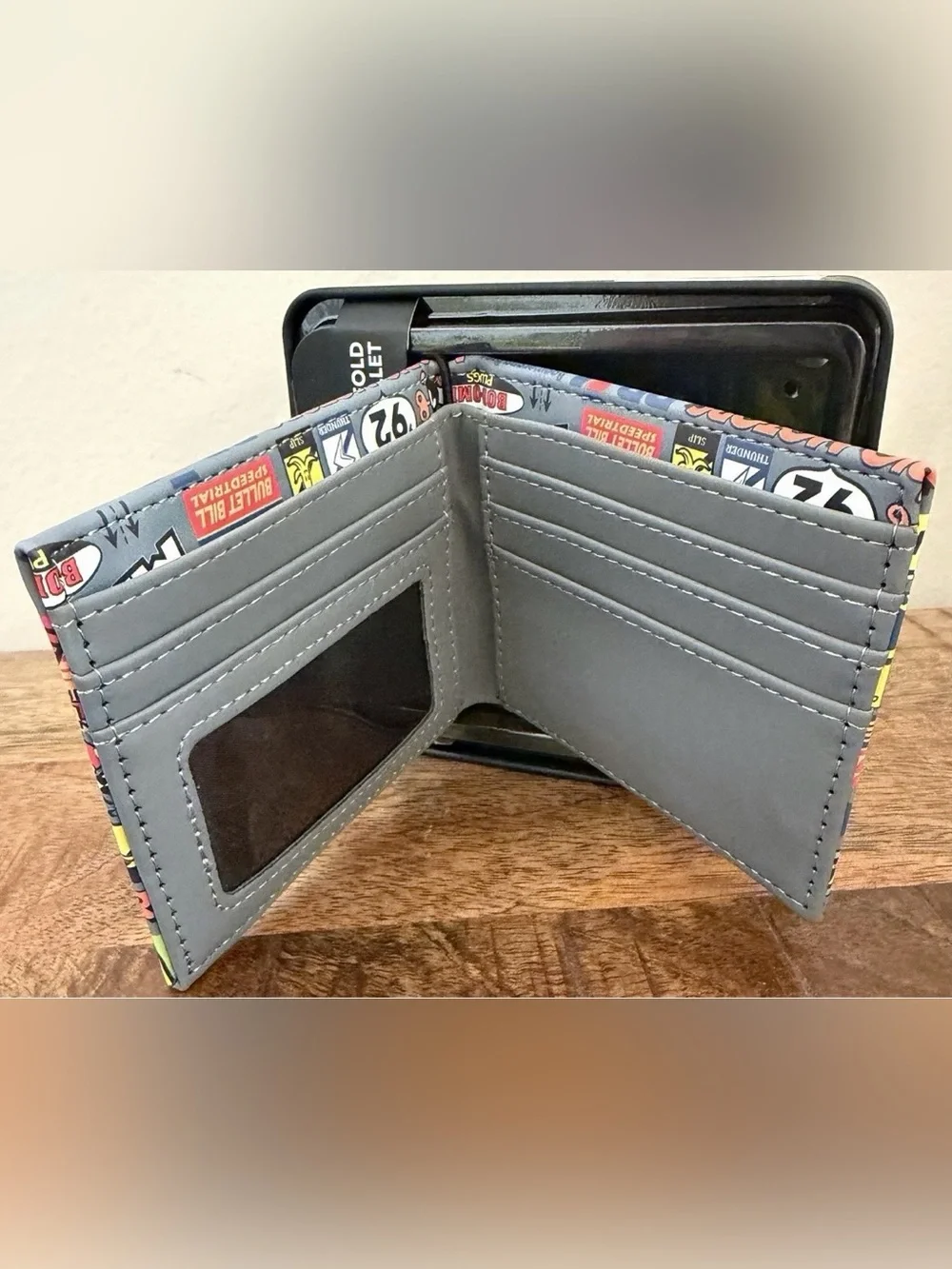 Nintendo Mario Kart Cartridge Wallet NWT